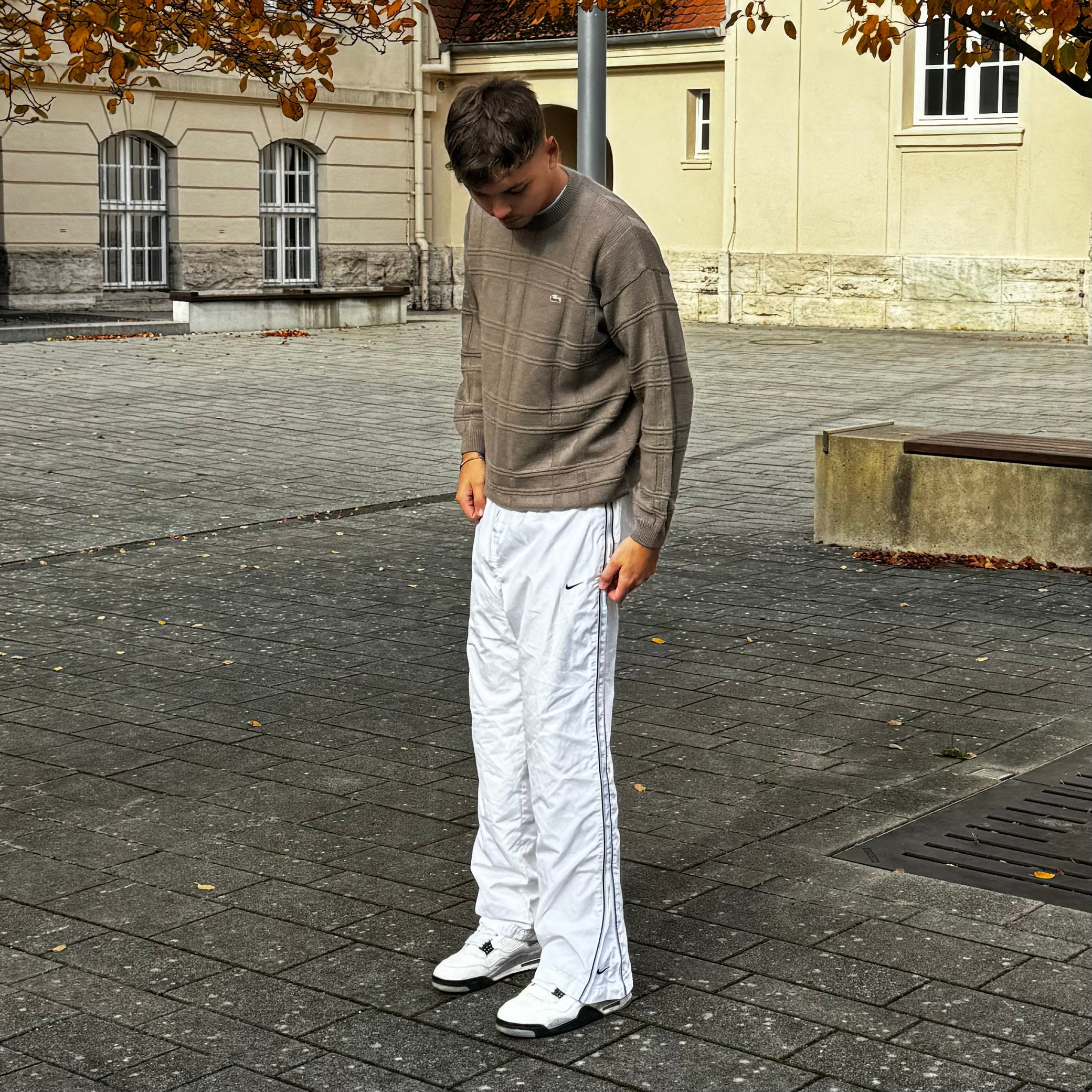 Trackpants