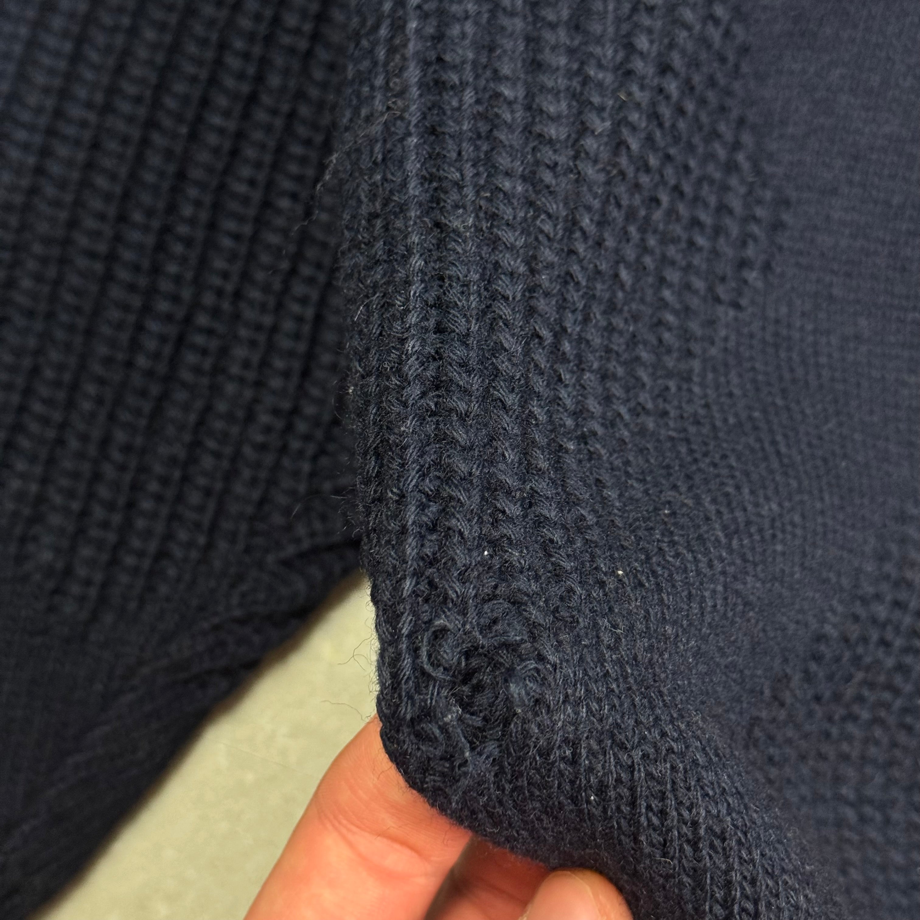 Lacoste Sweater (M)