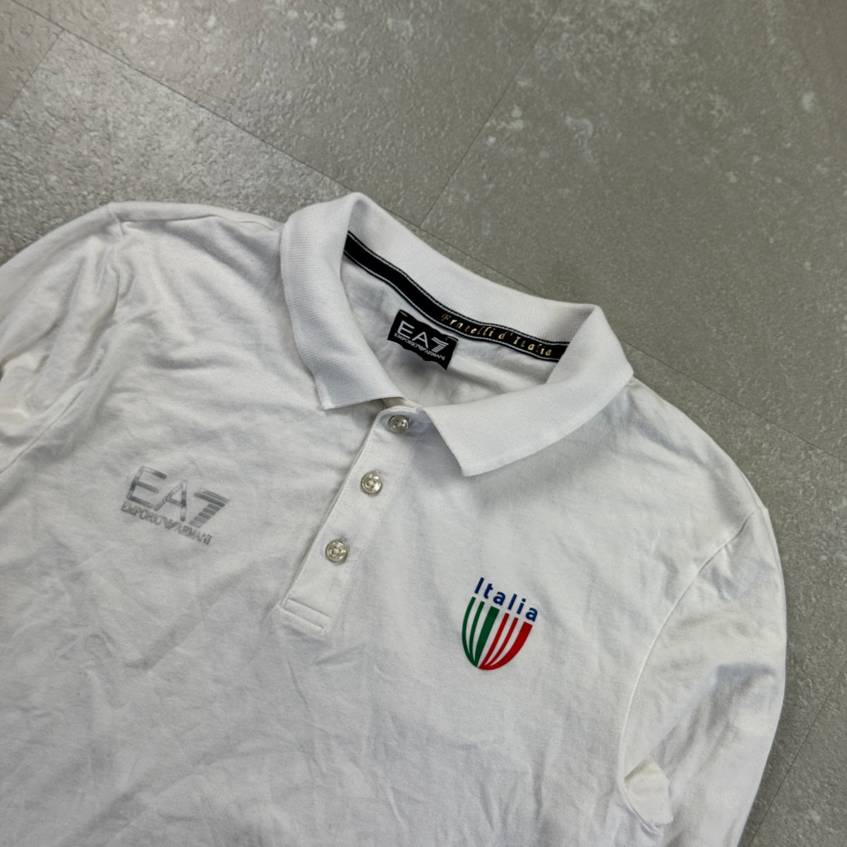 Armani Longsleeve (XL)