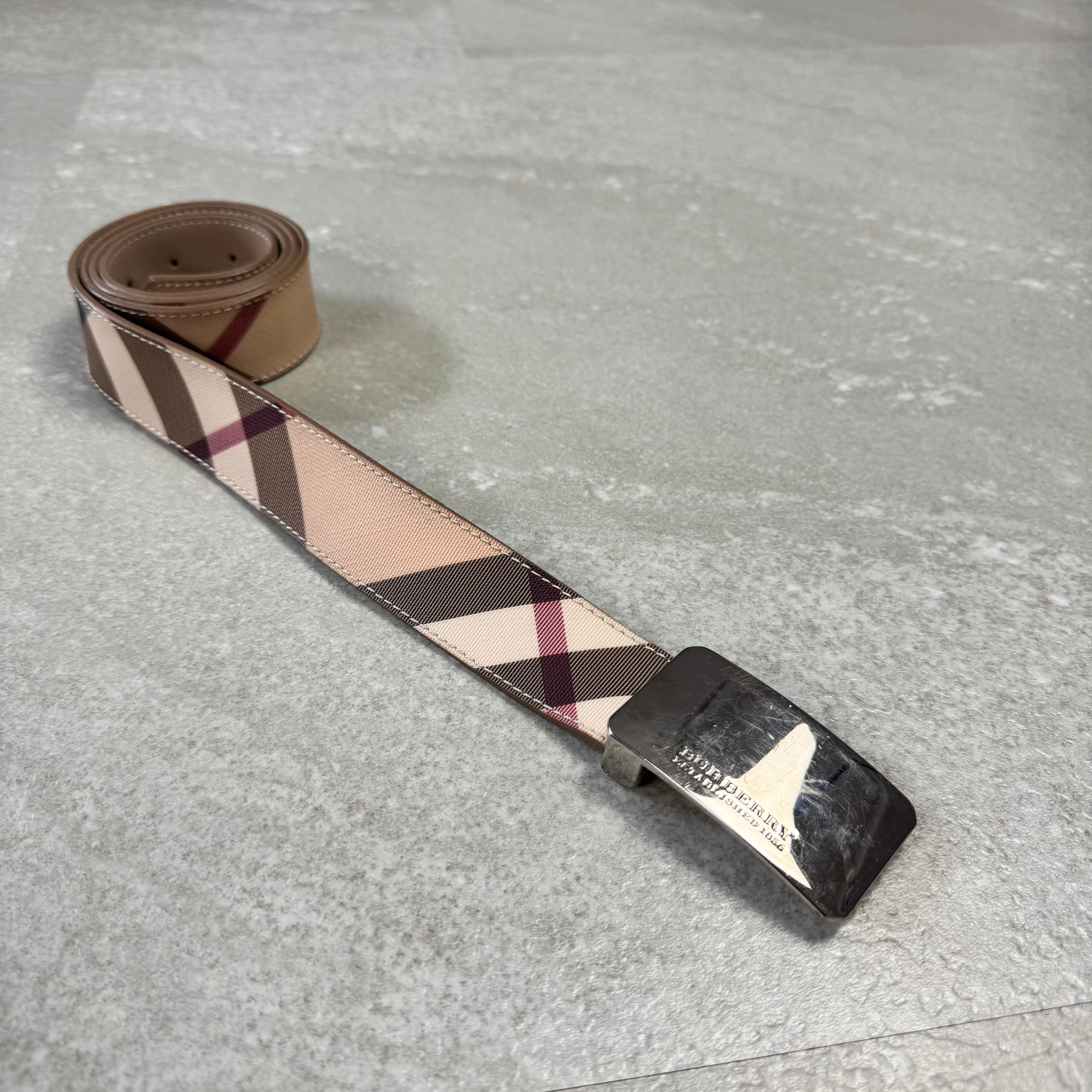 Burberry Gürtel (100cm)