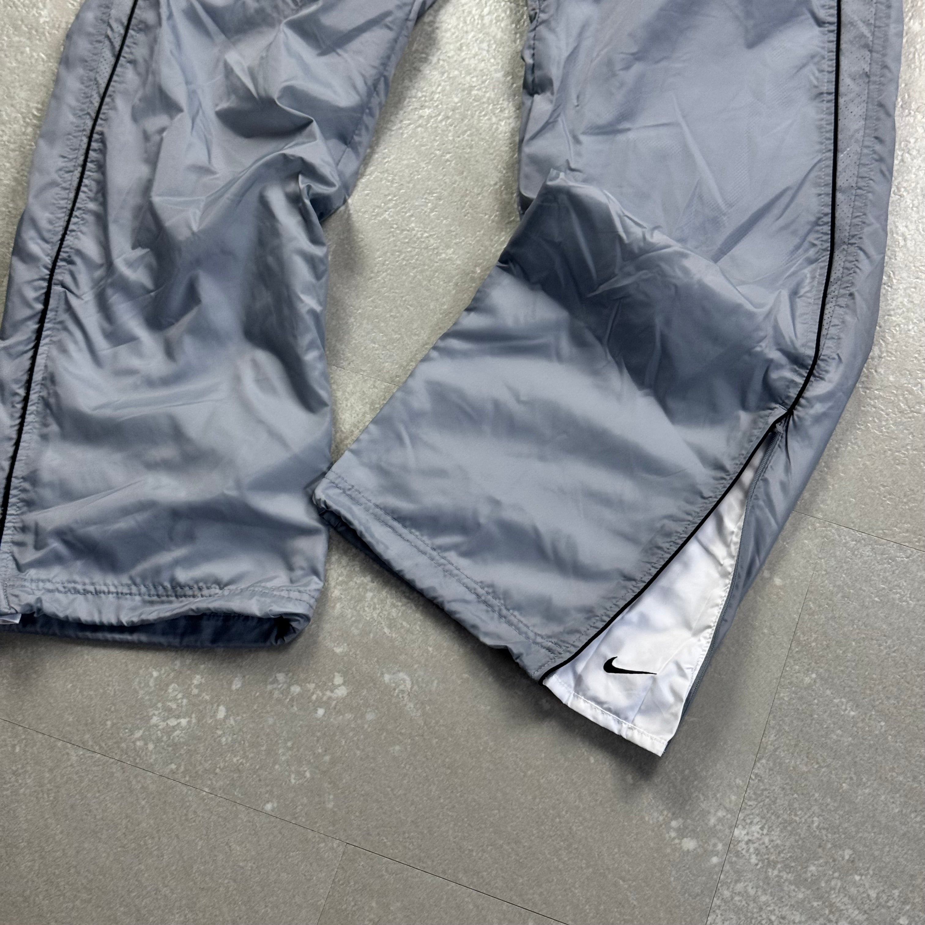 Vintage Nike Trackpants (XL)