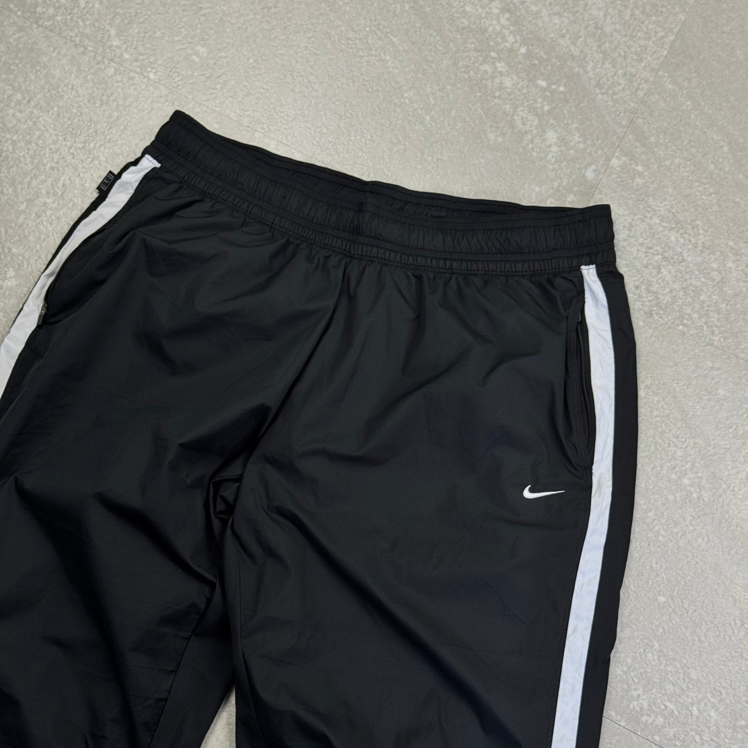 Vintage Nike Trackpants (wmns L)