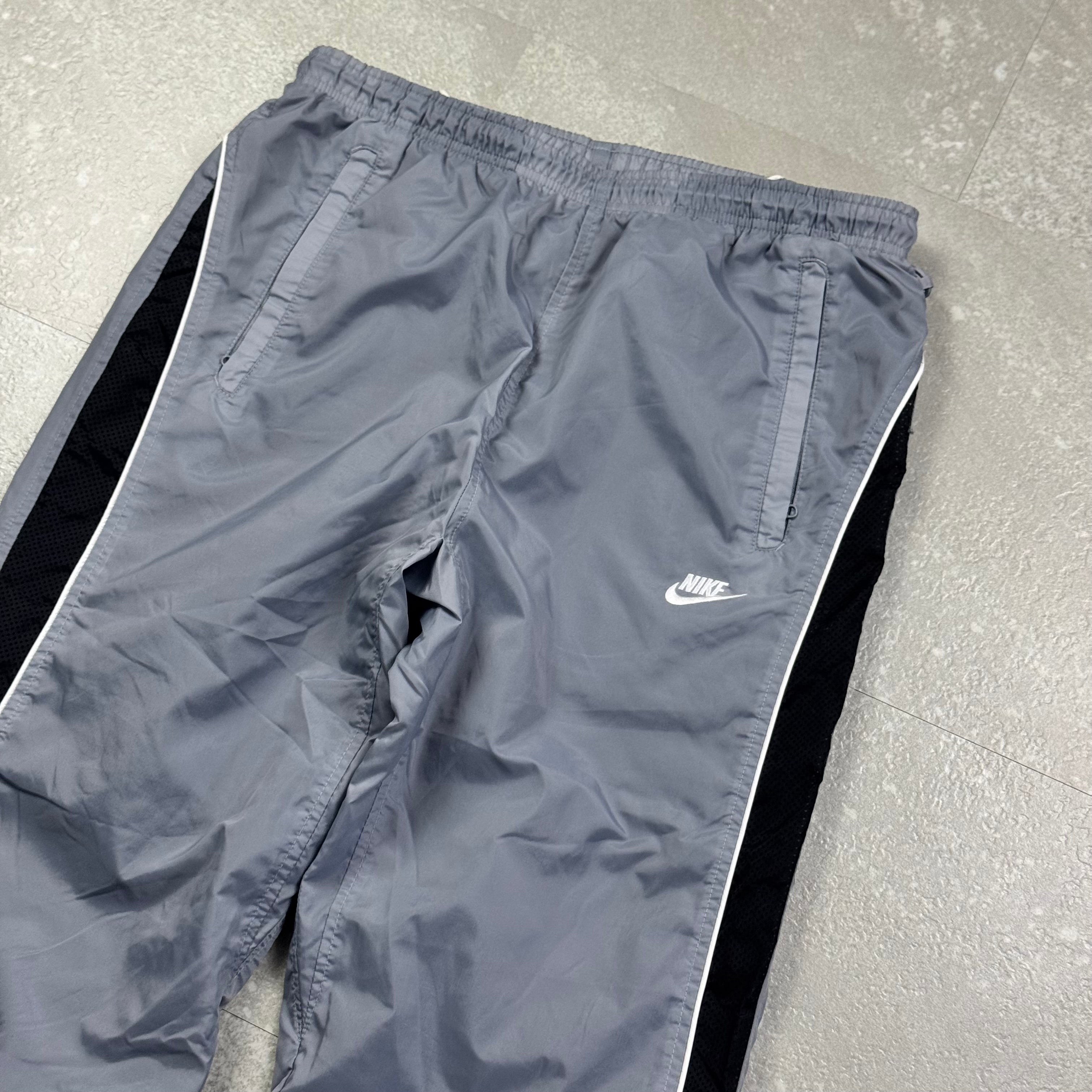 Vintage Nike Trackpants (M)