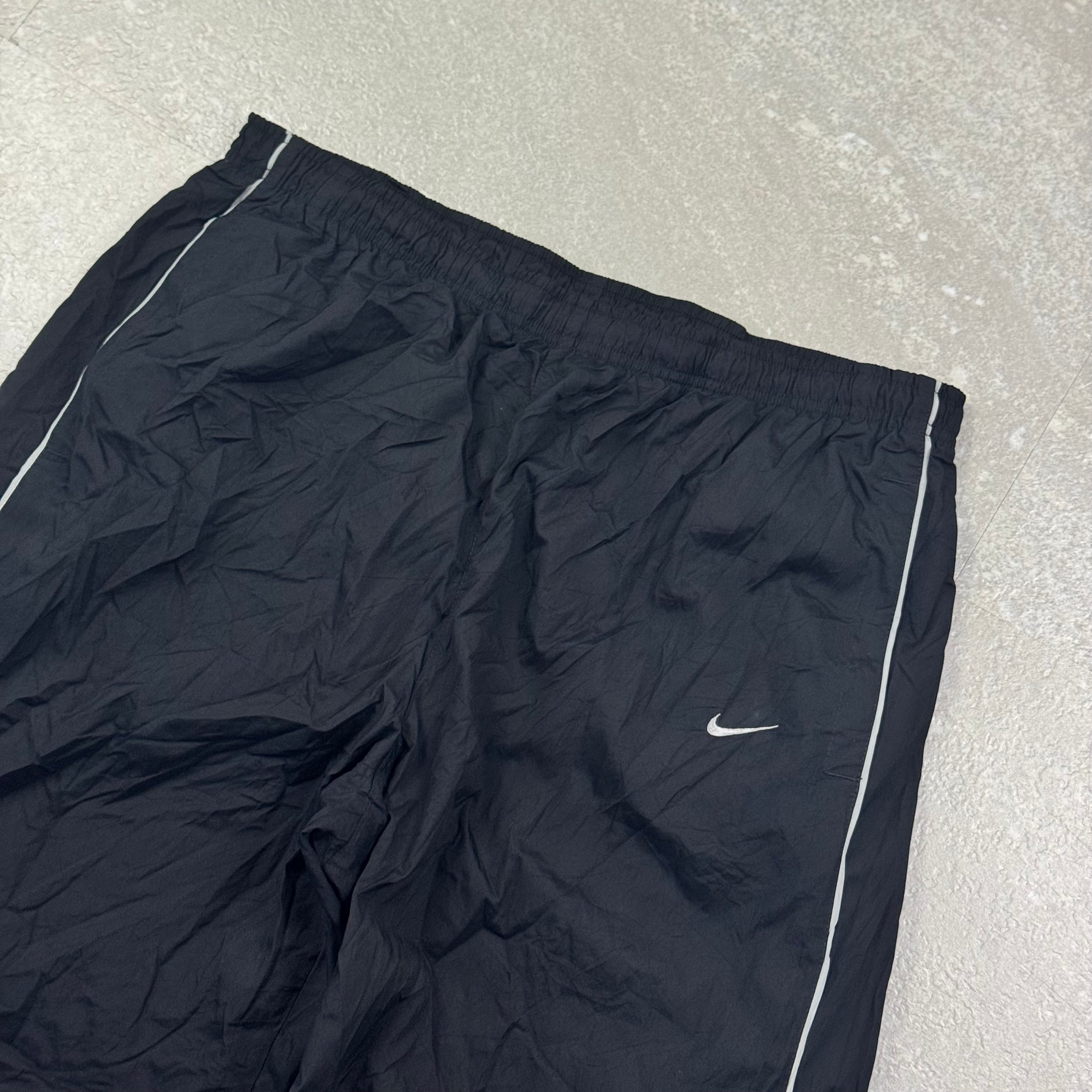 Vintage Nike Trackpants (XL)