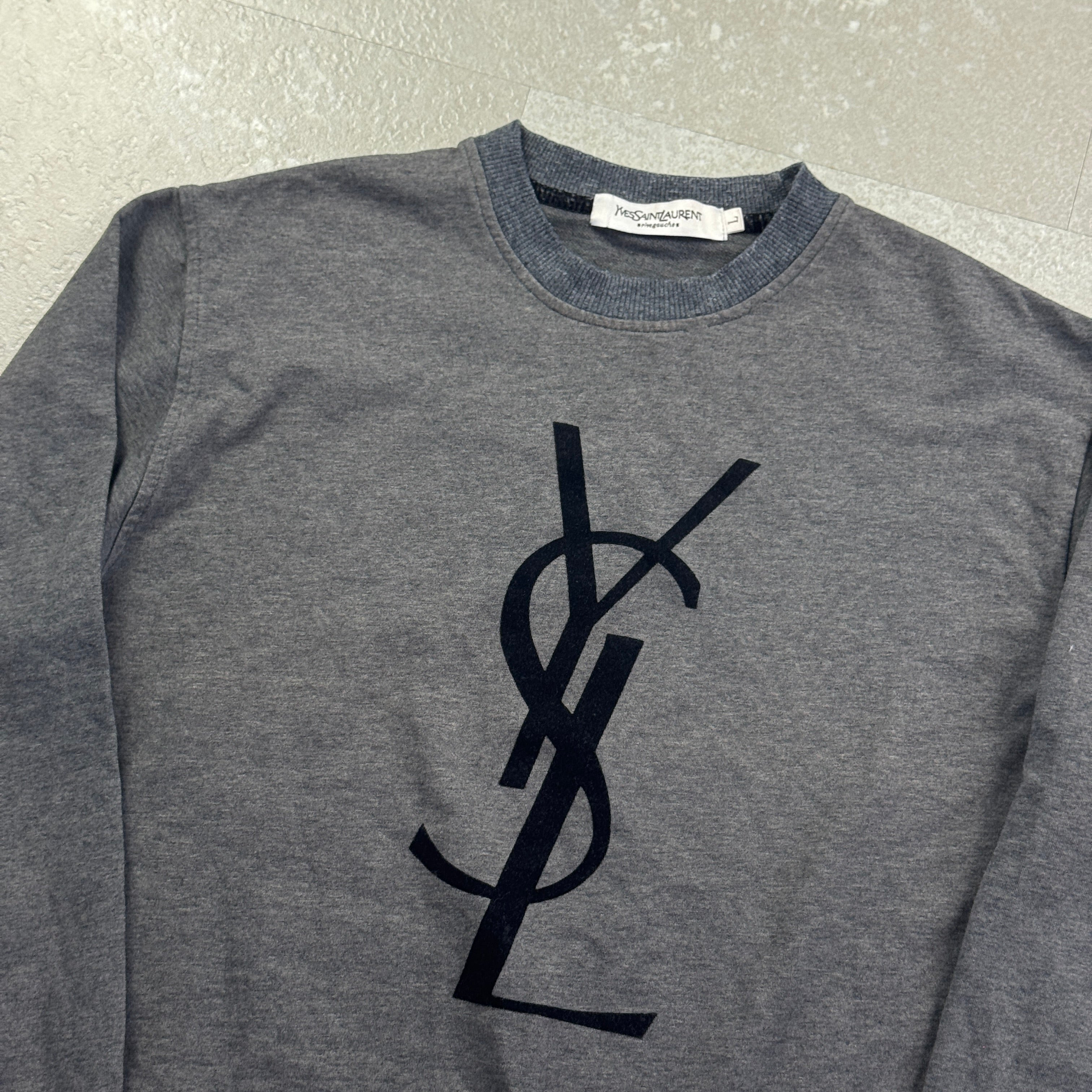 Yves Saint Laurent Sweater (L)